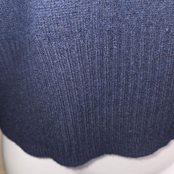 J. Crew Navy Blue Cashmere shrunken crewneck sweater Size Large - Picture 4 of 6